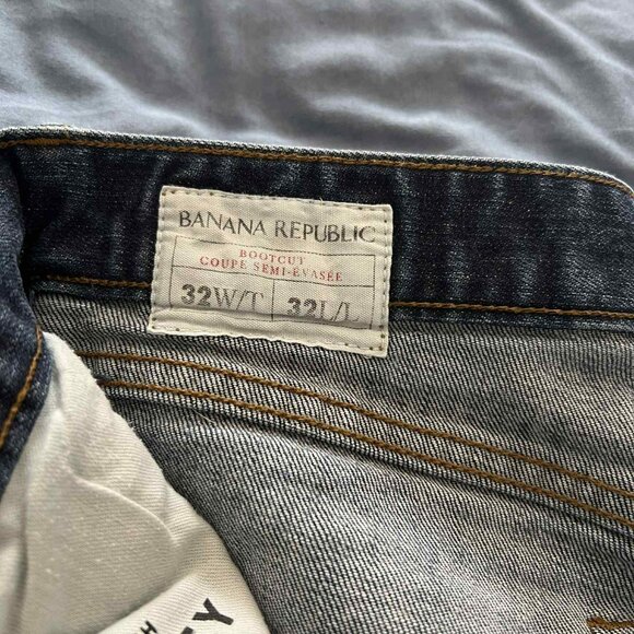 Banana Republic Men’s Bootcut Jeans – Size W32 /L32 - Picture 5 of 6